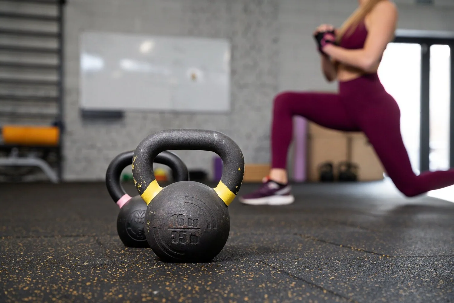 Equipamento de treino funcional durante uma sessão de exercícios